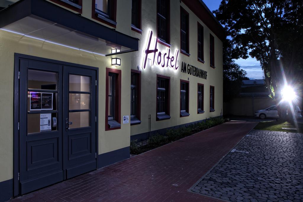 Hostel Am Gueterbahnhof Neubrandenburg Zewnętrze zdjęcie